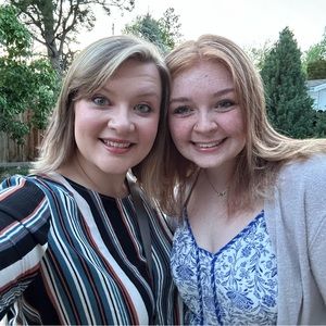 Meet your Posher, Kendra